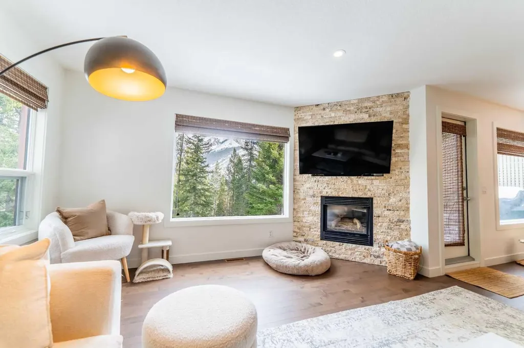2 Otter Lane Banff AB T1L 1H1