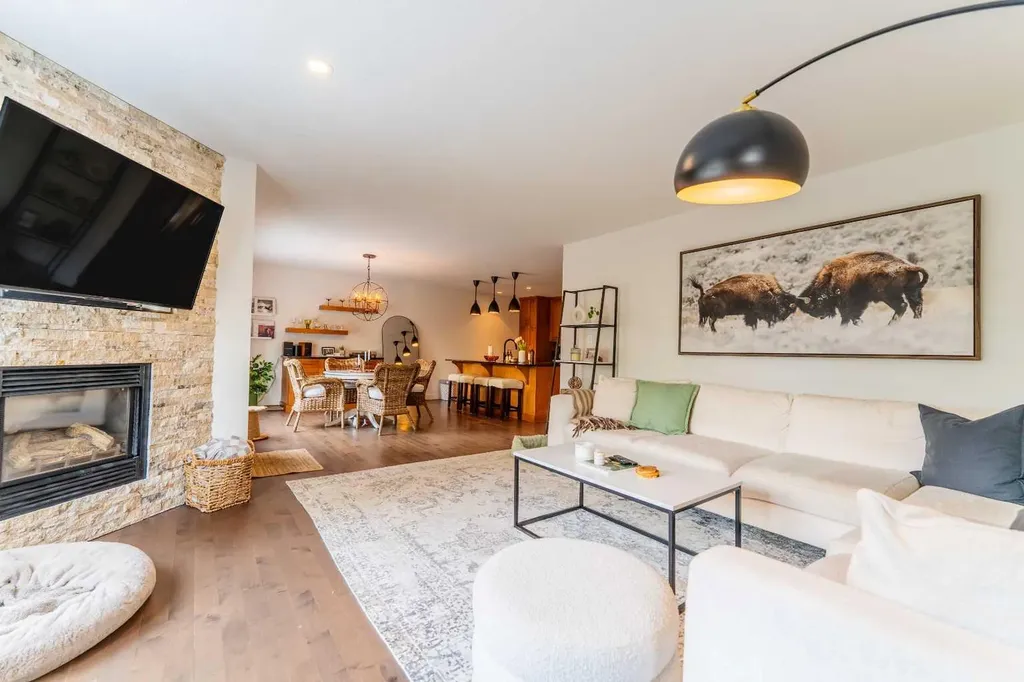 2 Otter Lane Banff AB T1L 1H1