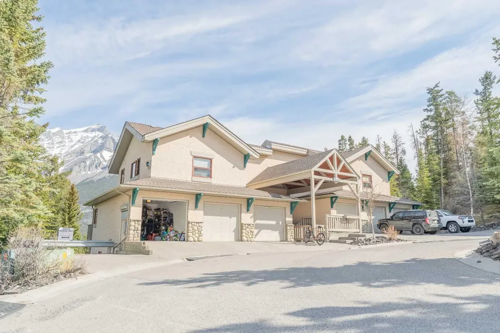 2 Otter Lane Banff AB T1L 1H1