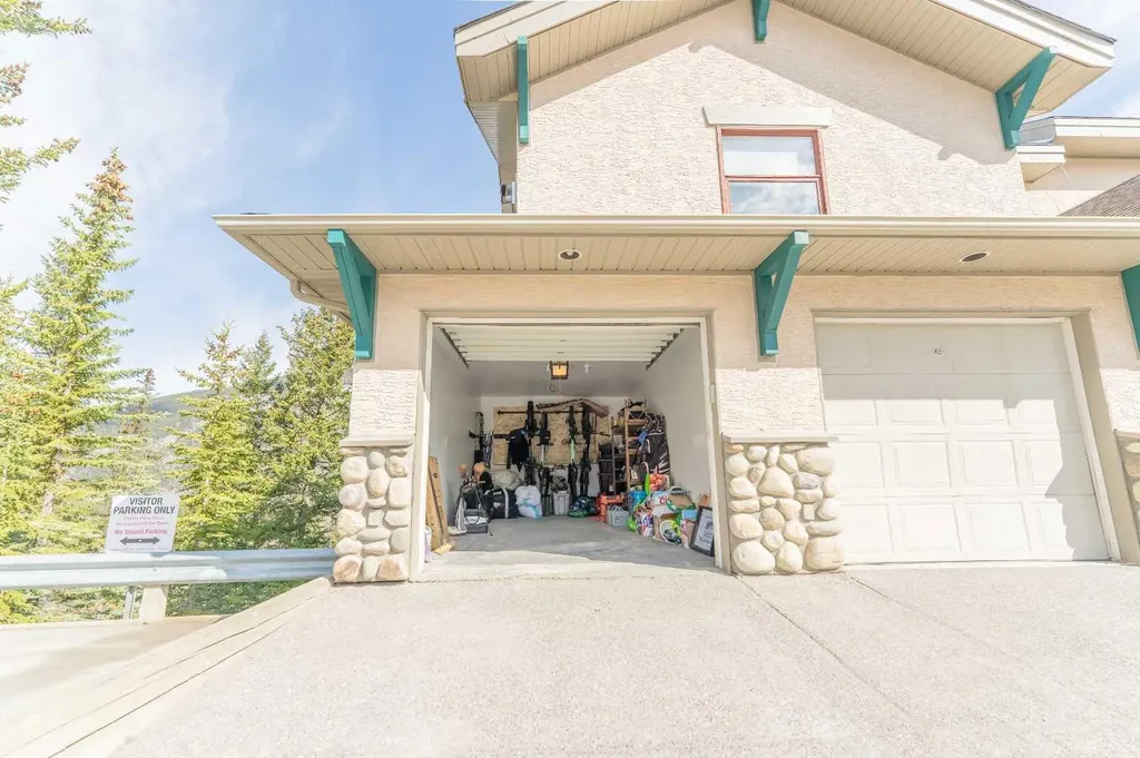 2 Otter Lane Banff AB T1L 1H1