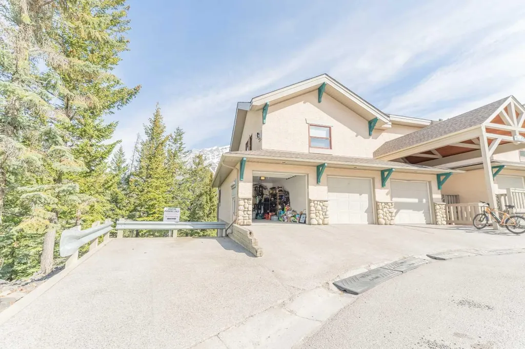 2 Otter Lane Banff AB T1L 1H1