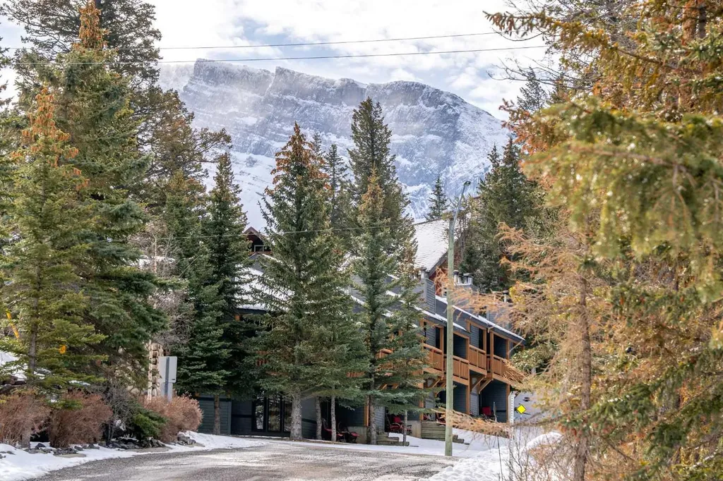 2 Otter Lane Banff AB T1L 1H1