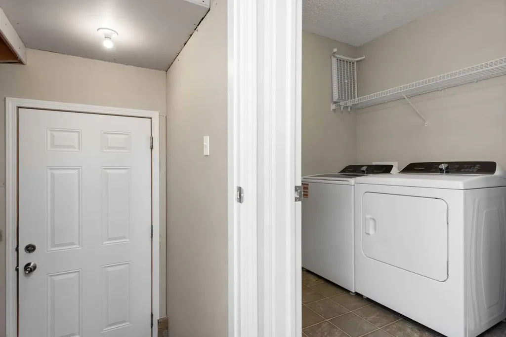 276 Taralake Terrace NE Calgary AB T3J 0A2