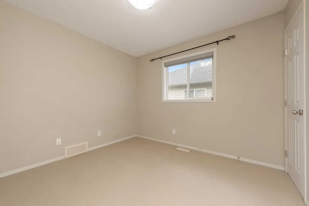 276 Taralake Terrace NE Calgary AB T3J 0A2