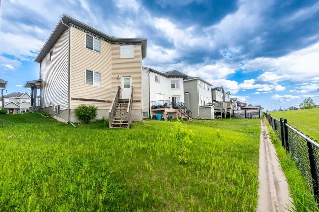 276 Taralake Terrace NE Calgary AB T3J 0A2