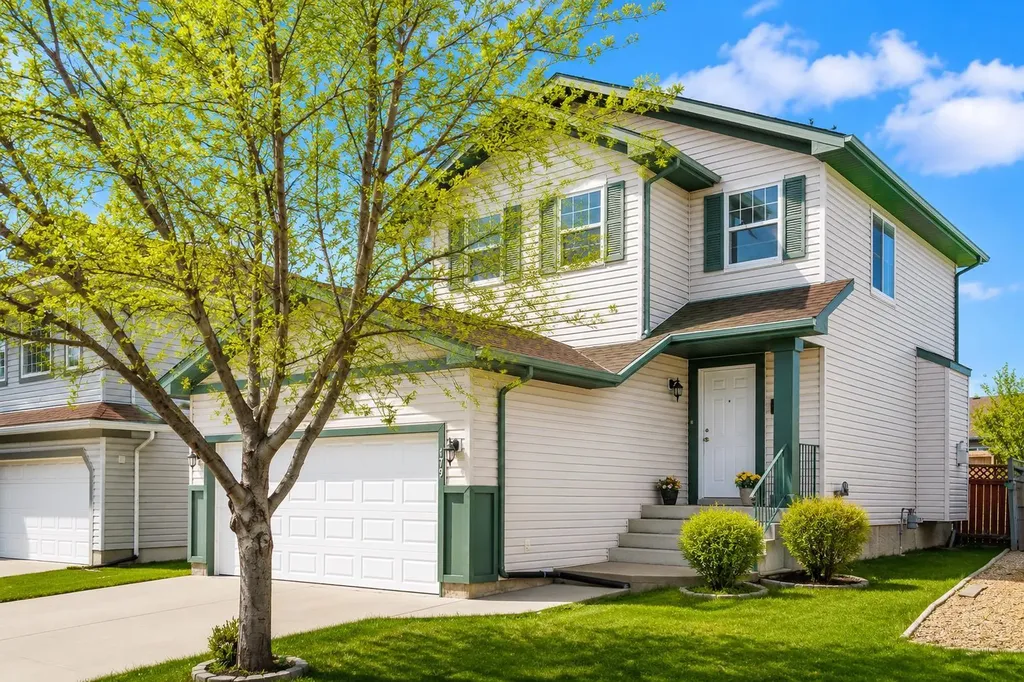 179 Erin Park Drive SE Calgary AB T3B 3L5