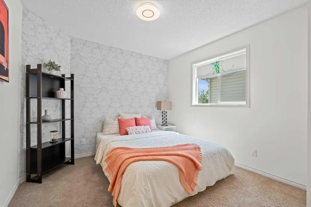 44 Aspen Hills Close SW Calgary AB T3H 0C6