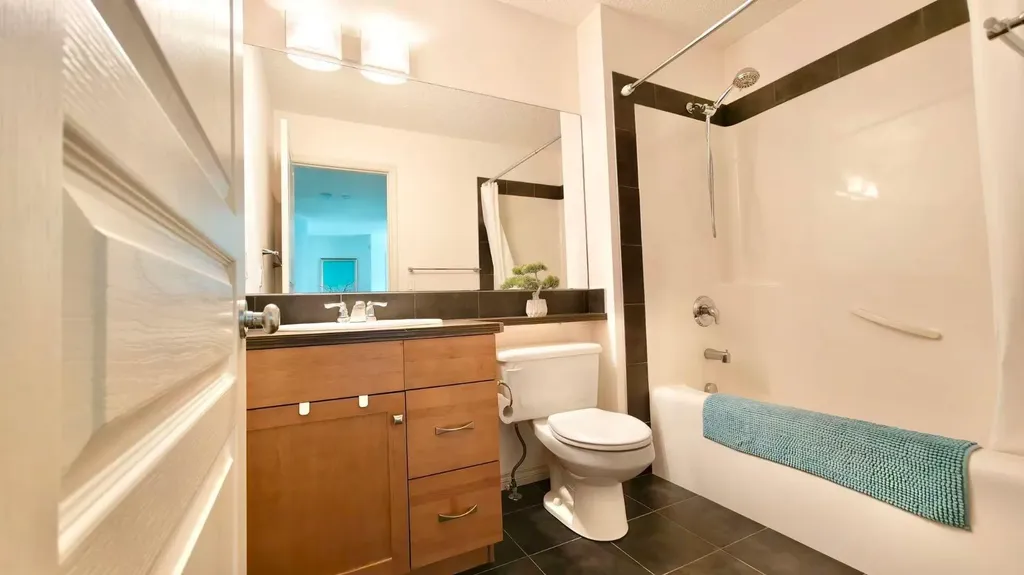 44 Aspen Hills Close SW Calgary AB T3H 0C6