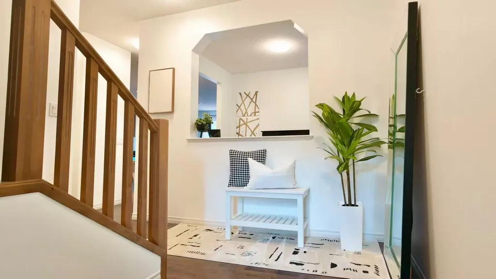 44 Aspen Hills Close SW Calgary AB T3H 0C6