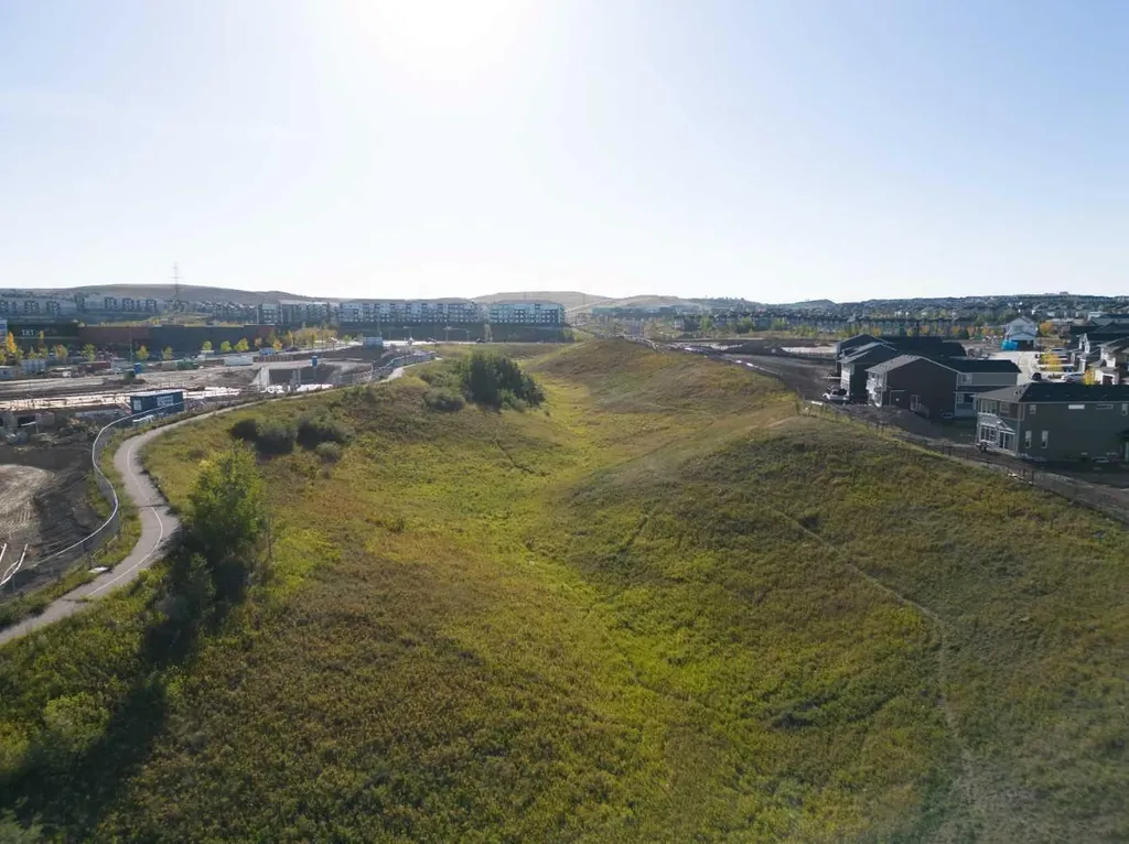 4 Sage Hill Rise NW Calgary AB T3R 2N1