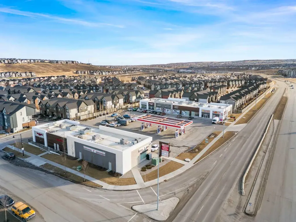 4 Sage Hill Rise NW Calgary AB T3R 2N1