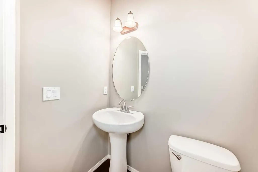 196 Cranberry Circle SE Calgary AB T3M 0N8