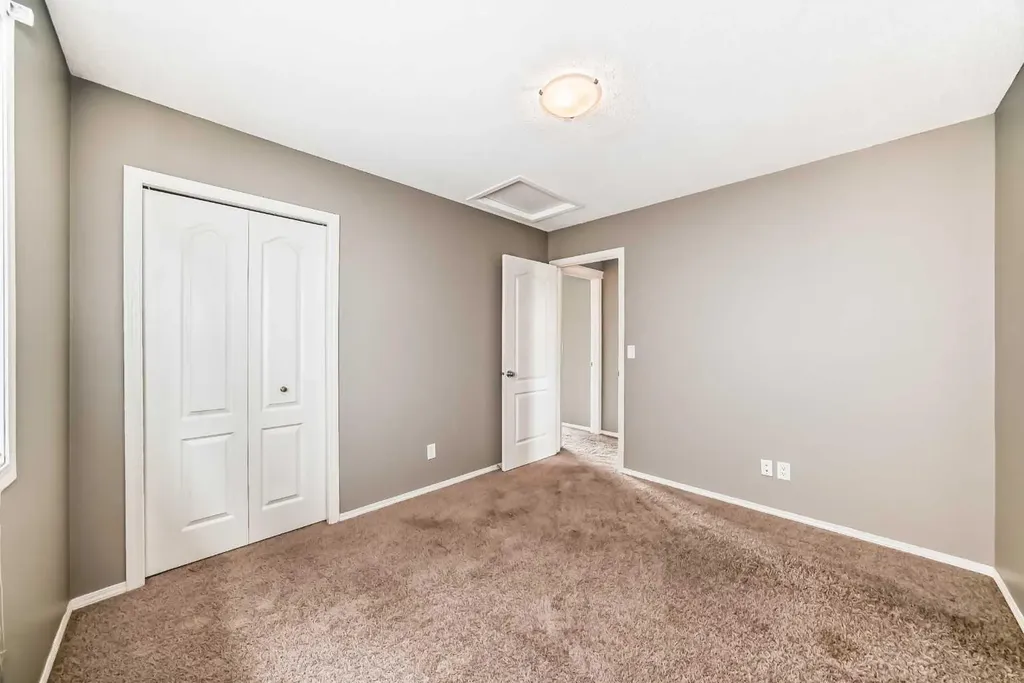 196 Cranberry Circle SE Calgary AB T3M 0N8