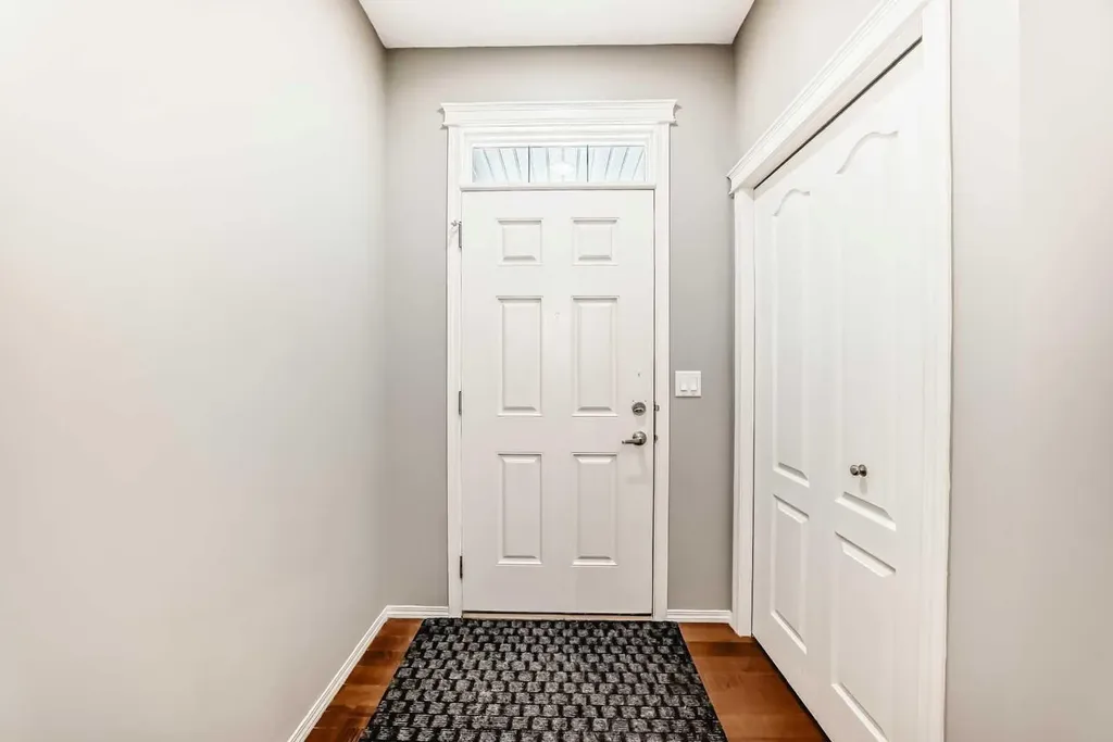 196 Cranberry Circle SE Calgary AB T3M 0N8