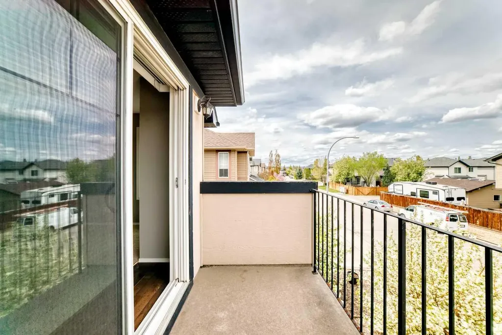 196 Cranberry Circle SE Calgary AB T3M 0N8