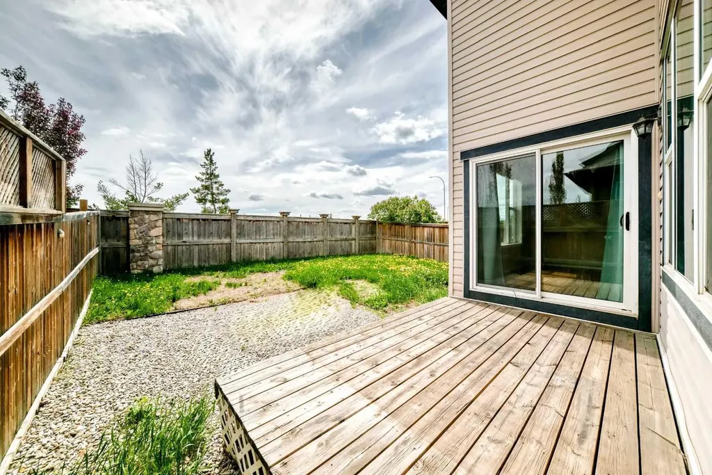 196 Cranberry Circle SE Calgary AB T3M 0N8
