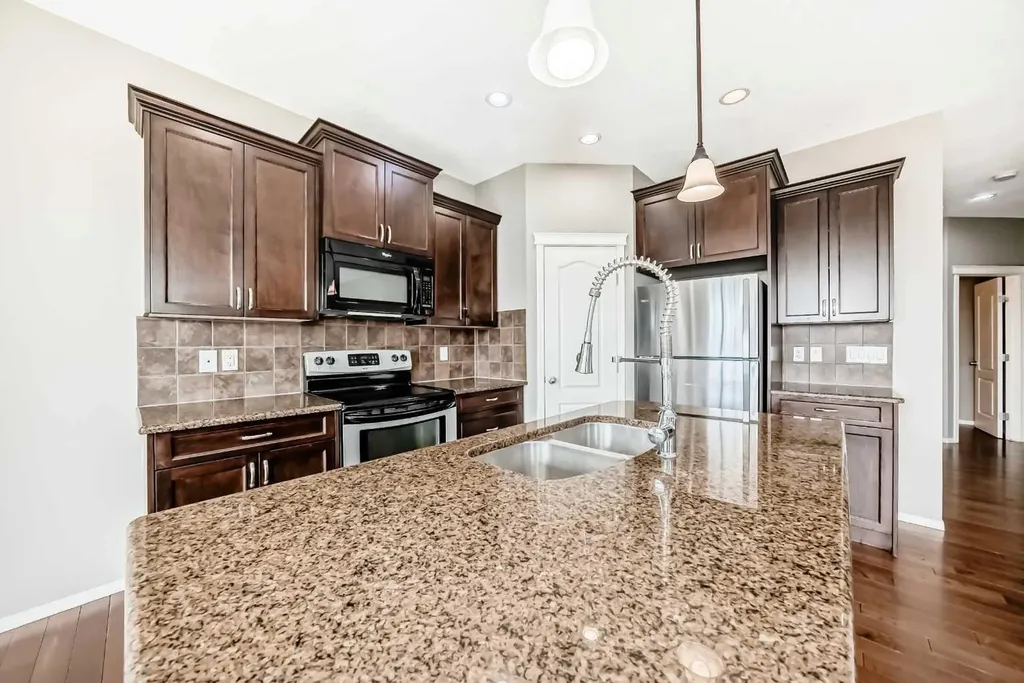 196 Cranberry Circle SE Calgary AB T3M 0N8