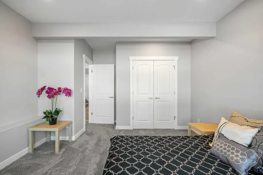 1205 Hillcrest Manor Estates Strathmore AB T1P 0B9