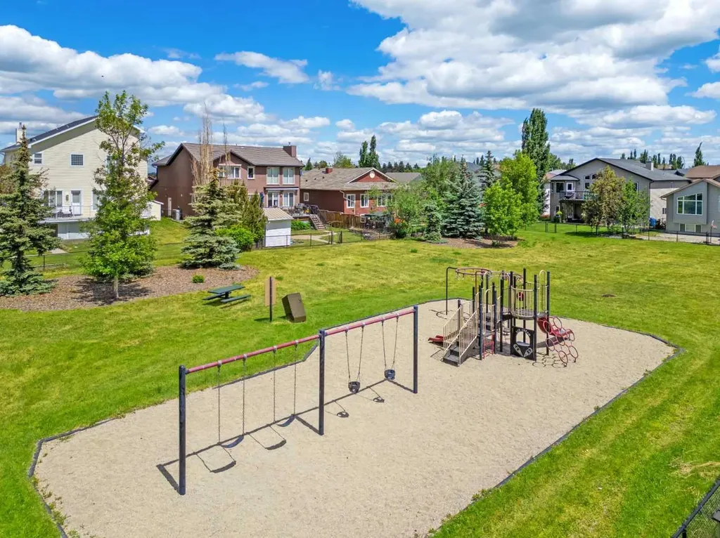 1205 Hillcrest Manor Estates Strathmore AB T1P 0B9