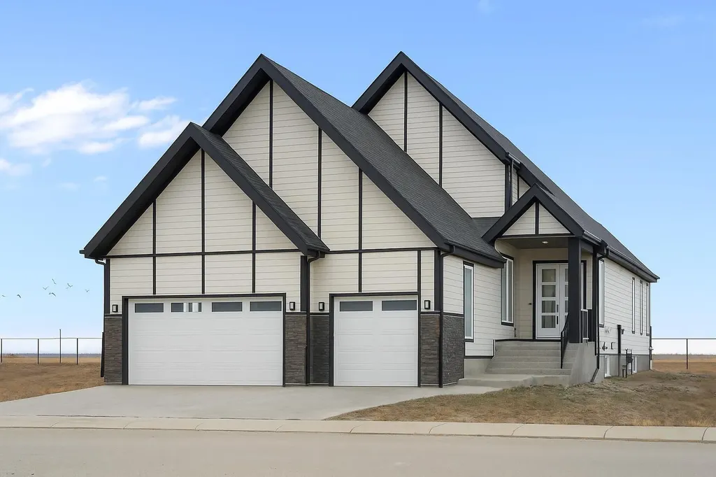 340 Muirfield Crescent Lyalta AB T0J1Y1