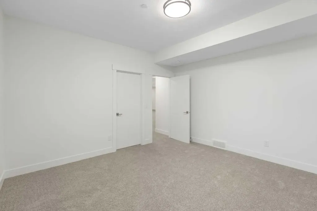 340 Muirfield Crescent Lyalta AB T0J1Y1