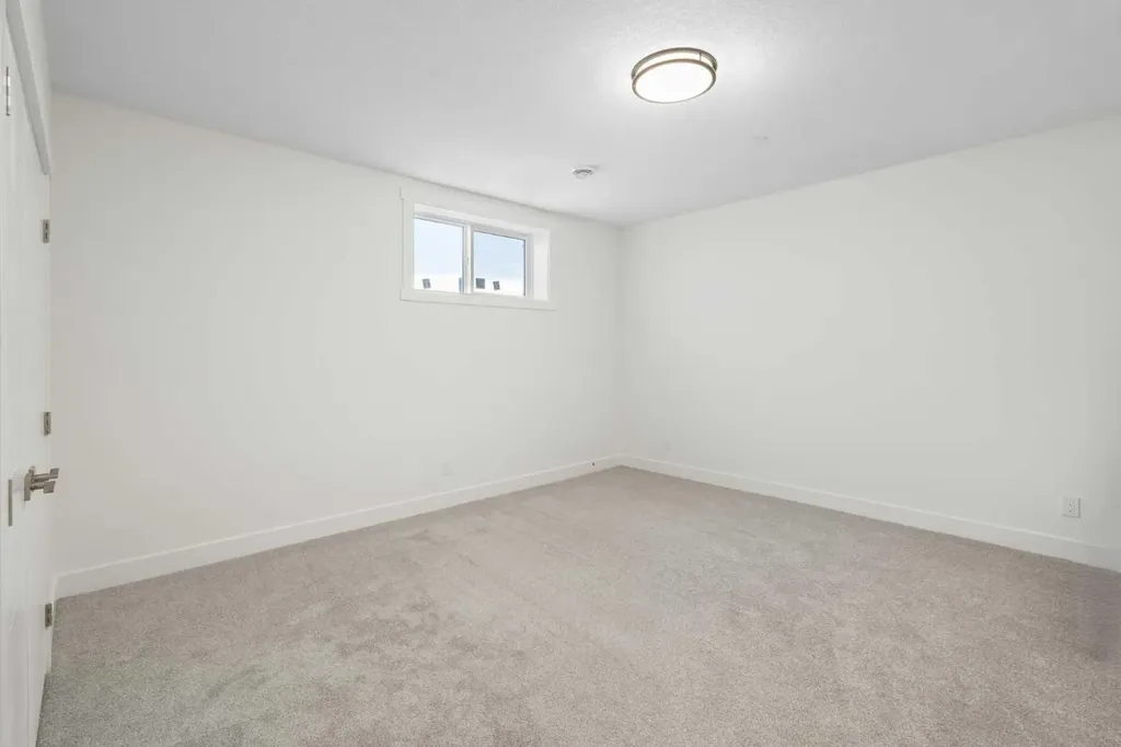 340 Muirfield Crescent Lyalta AB T0J1Y1