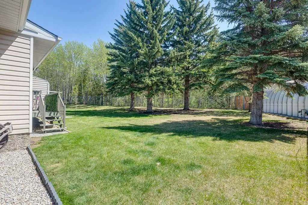2821 Botterill Crescent Red Deer AB T4R 2E5