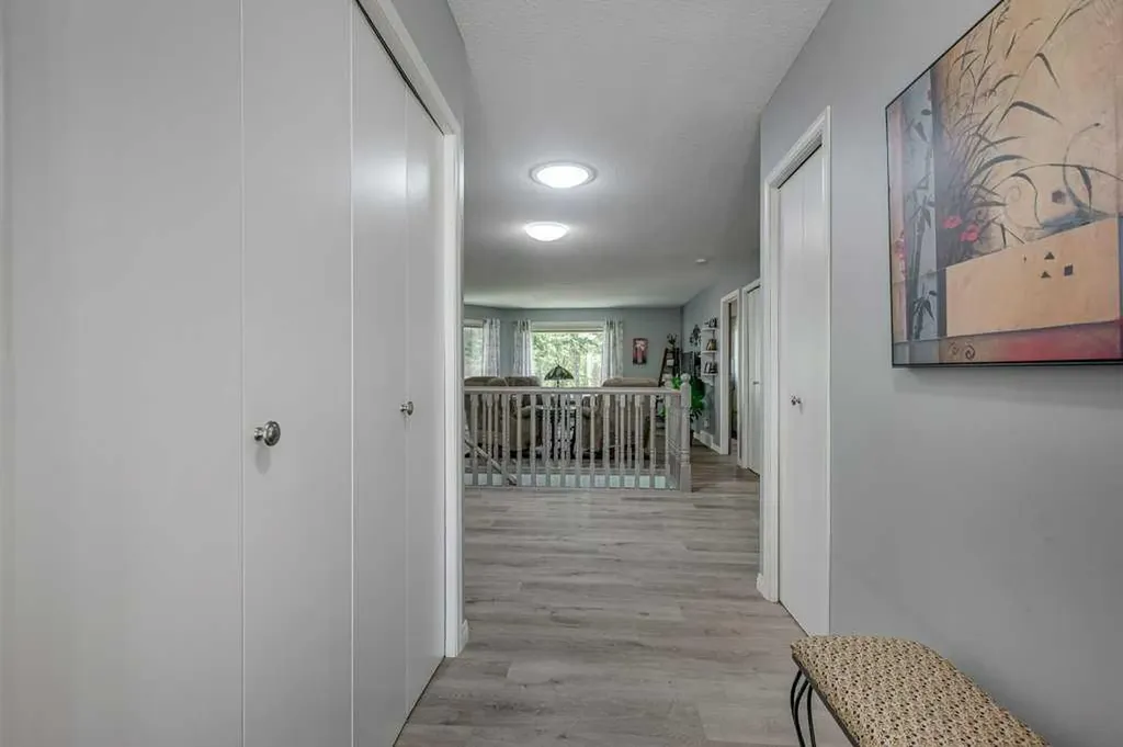 2821 Botterill Crescent Red Deer AB T4R 2E5
