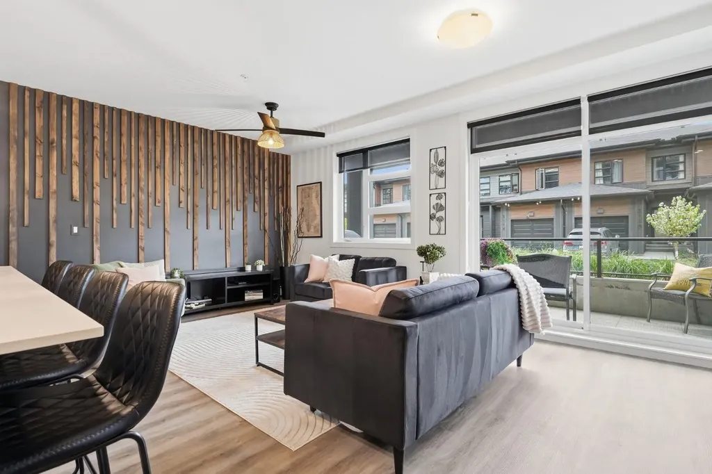 55 Lucas Way NW Calgary AB T3P 2C7
