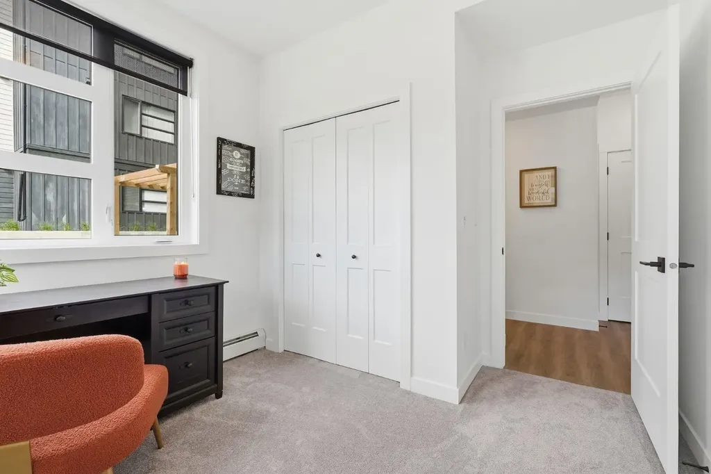 55 Lucas Way NW Calgary AB T3P 2C7