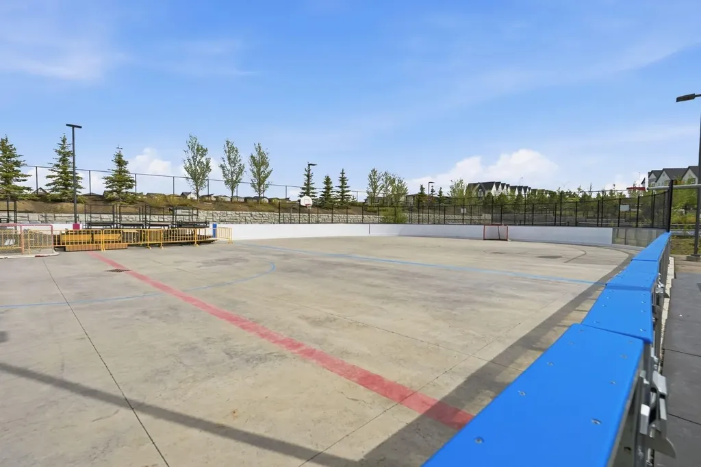 55 Lucas Way NW Calgary AB T3P 2C7