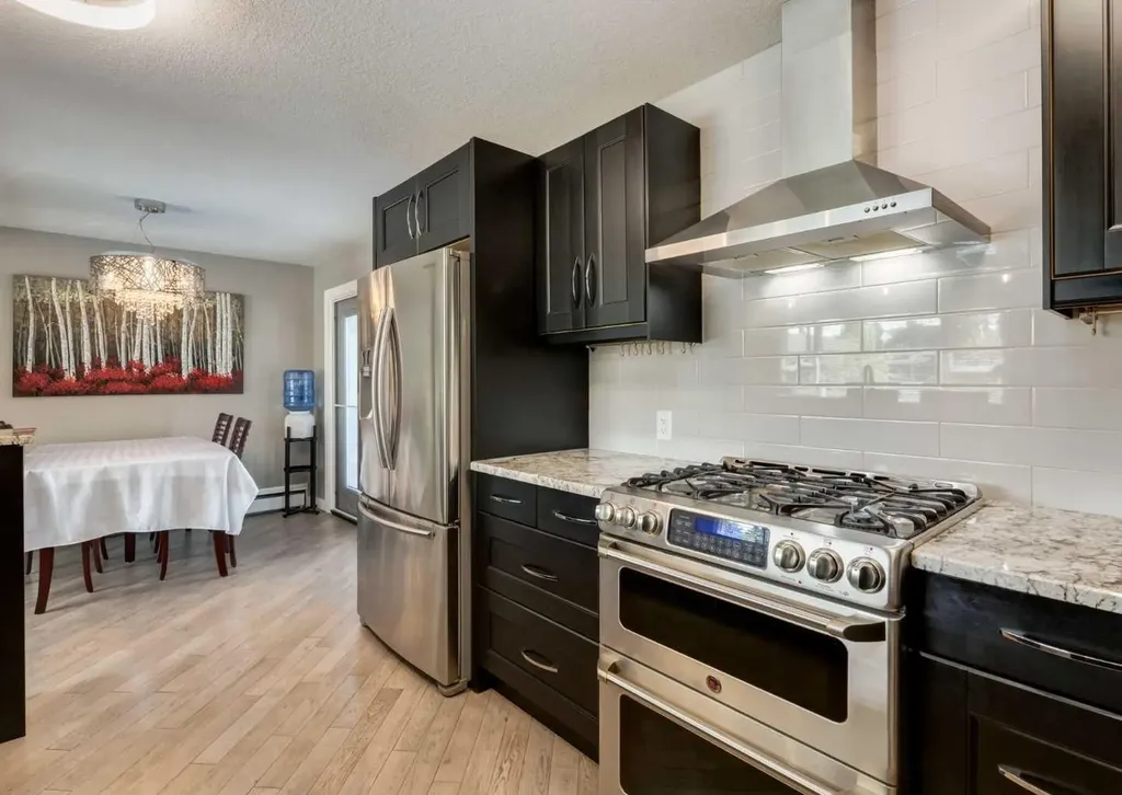 84 Fullerton Road SE Calgary AB T2H 1E5