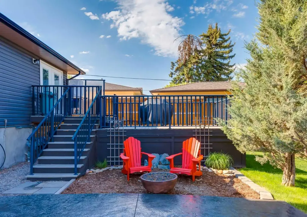 84 Fullerton Road SE Calgary AB T2H 1E5