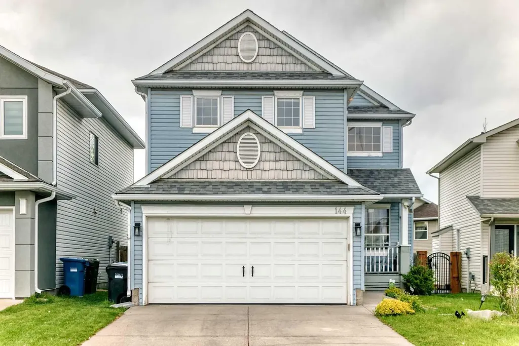 144 Douglas Ridge Circle SE Calgary AB T3M3C2