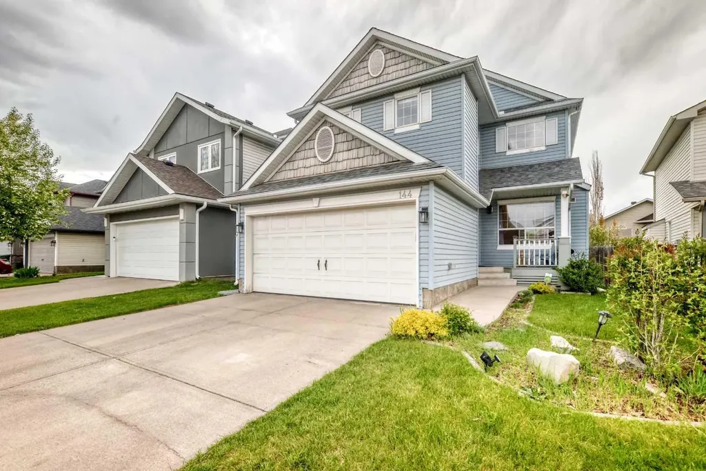 144 Douglas Ridge Circle SE Calgary AB T3M3C2