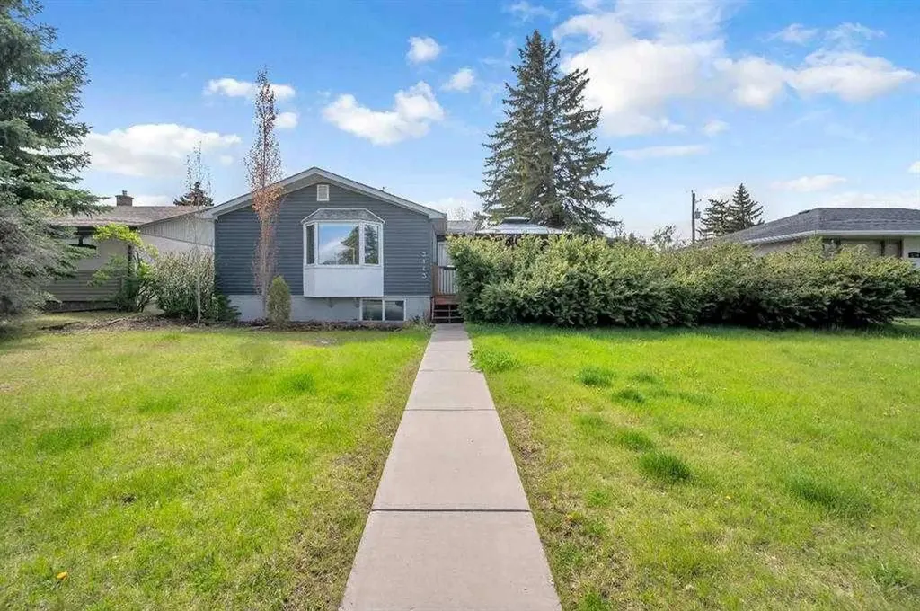 3143 45 Street SW Calgary AB T3E3T7