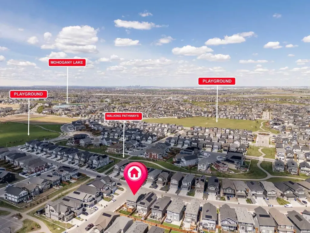 141 Magnolia Manor SE Calgary AB T3M 3H9