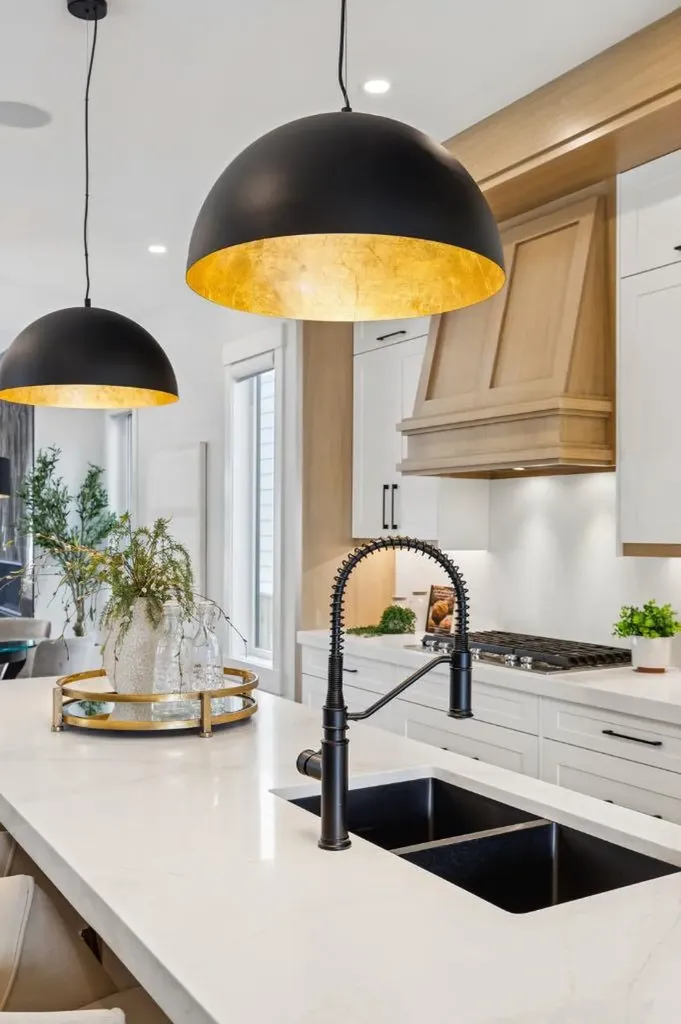 2427 27 Street SW Calgary AB T3E 2G2
