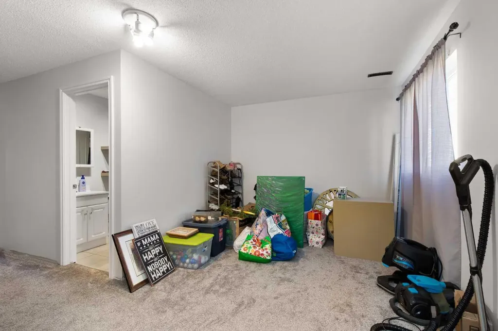 49 Sage Place SE Medicine Hat AB T1B4H2
