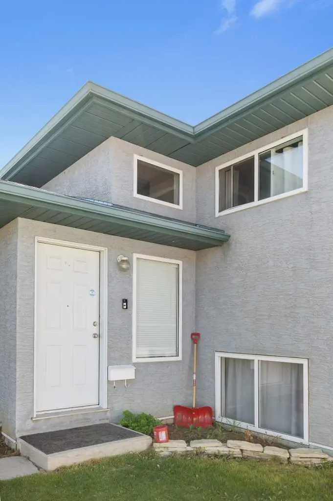 49 Sage Place SE Medicine Hat AB T1B4H2