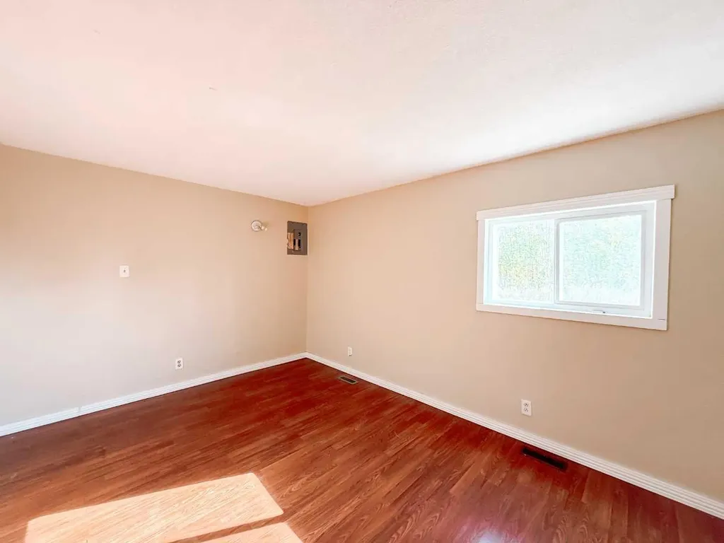 30010B 765 Township Peoria AB T0H 3P0