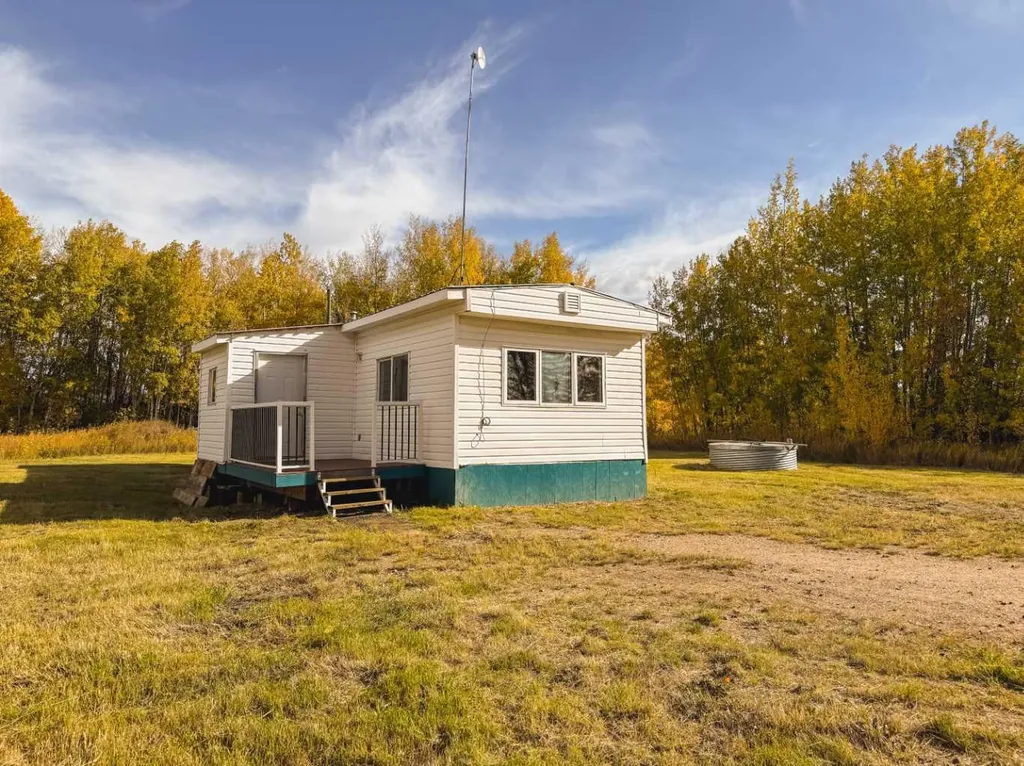 30010B 765 Township Peoria AB T0H 3P0
