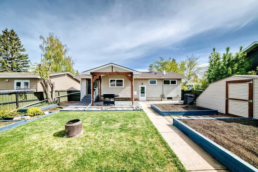 5617 51 Street Olds AB T4H1H9