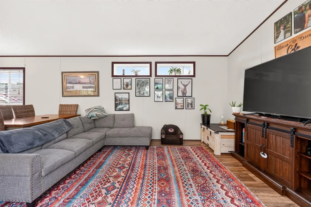 29407 Range Road 52 Rural Mountain View County AB T0M2E0