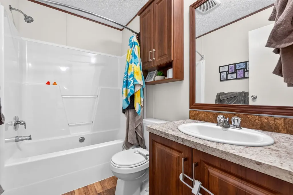 29407 Range Road 52 Rural Mountain View County AB T0M2E0