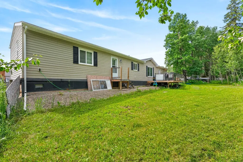 29407 Range Road 52 Rural Mountain View County AB T0M2E0