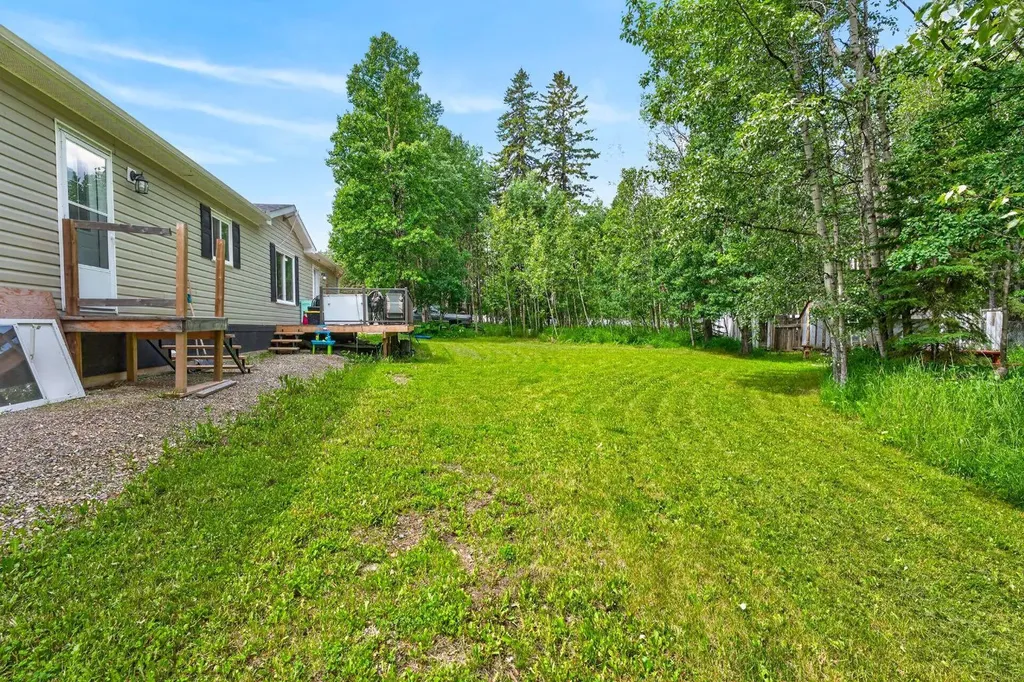 29407 Range Road 52 Rural Mountain View County AB T0M2E0