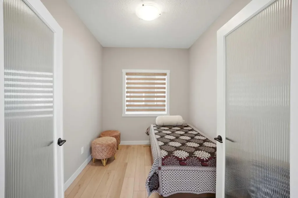 106 Homestead Crescent NE Calgary AB T3J 2K8
