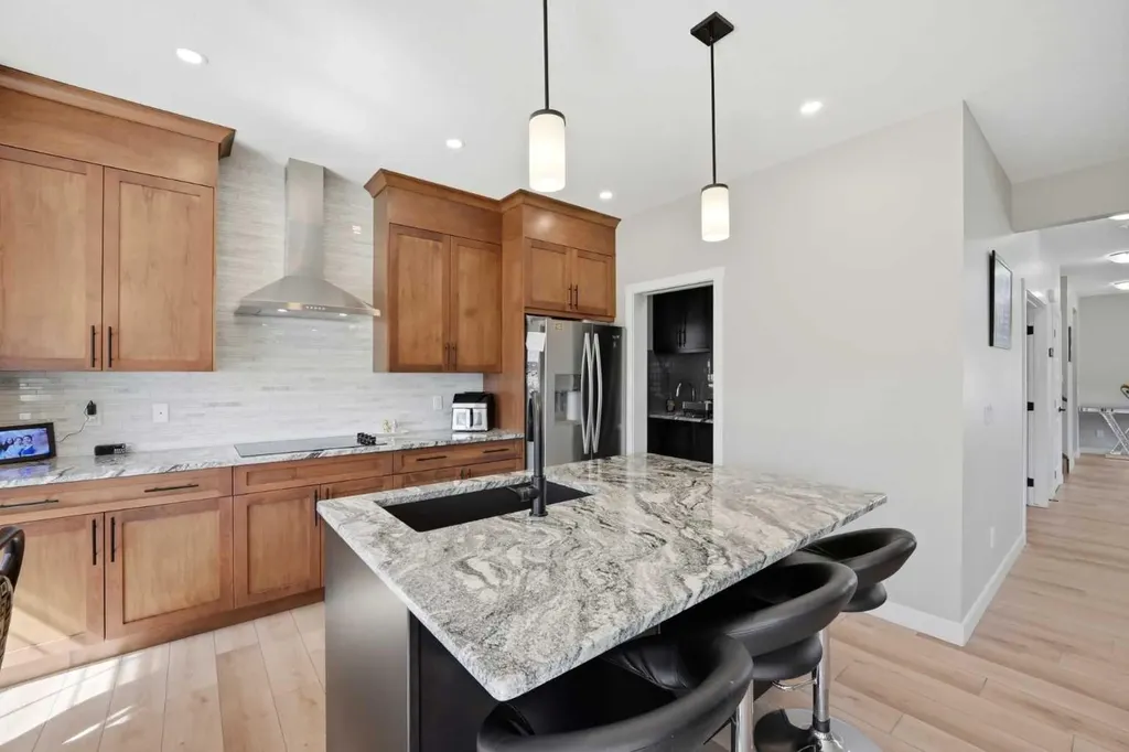106 Homestead Crescent NE Calgary AB T3J 2K8