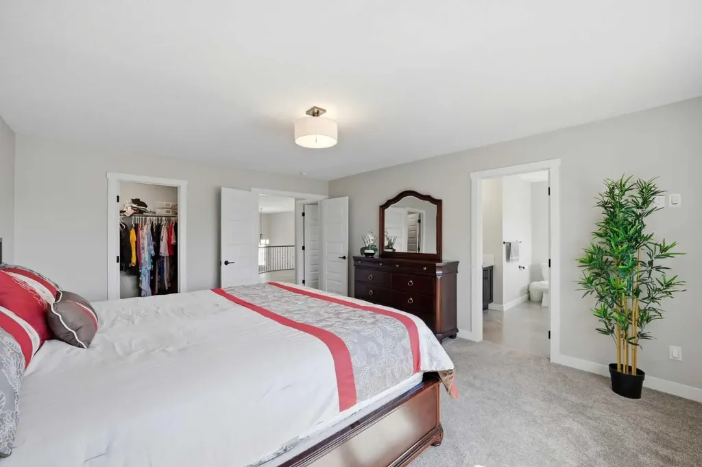 106 Homestead Crescent NE Calgary AB T3J 2K8